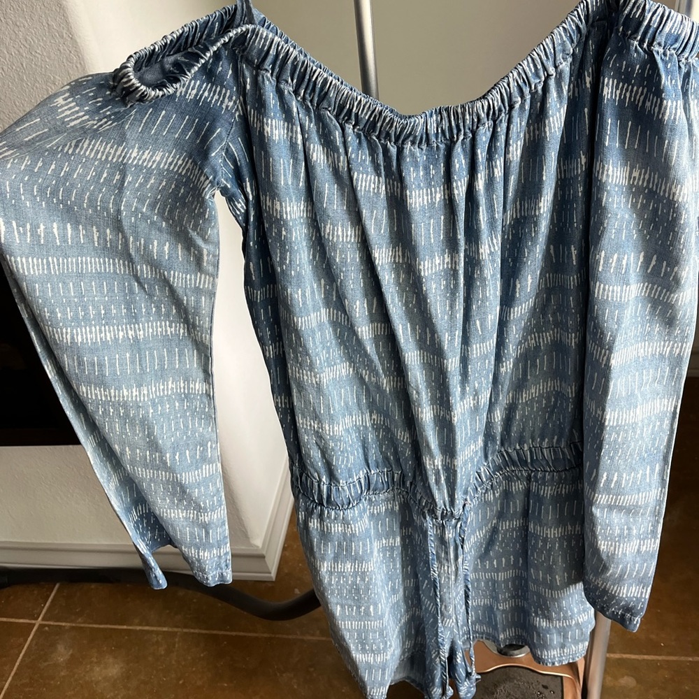 Cloth and Stone long sleeve romper